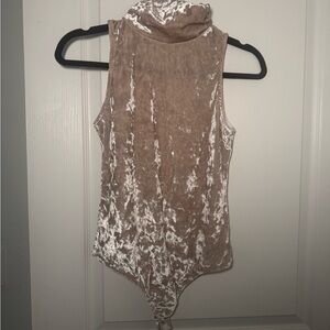 Velvet Sleeveless Bodysuit in Cream